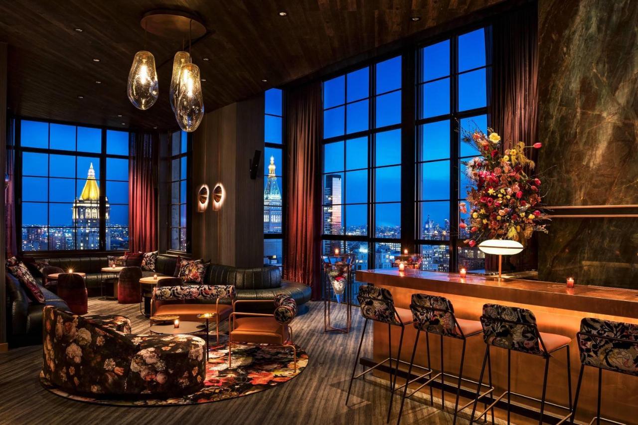 Moxy Nyc Chelsea Hotel New York Bagian luar foto