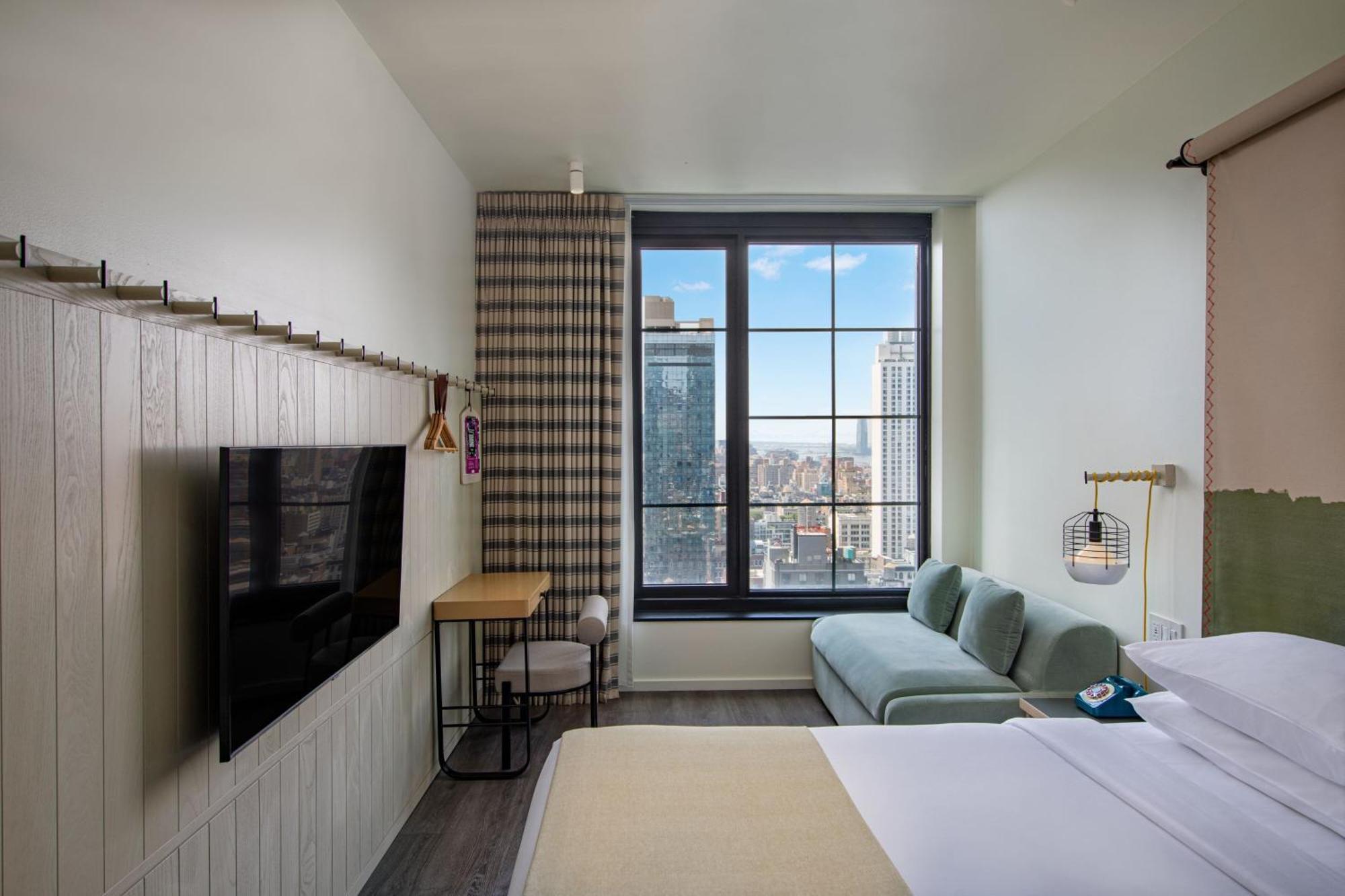 Moxy Nyc Chelsea Hotel New York Bagian luar foto